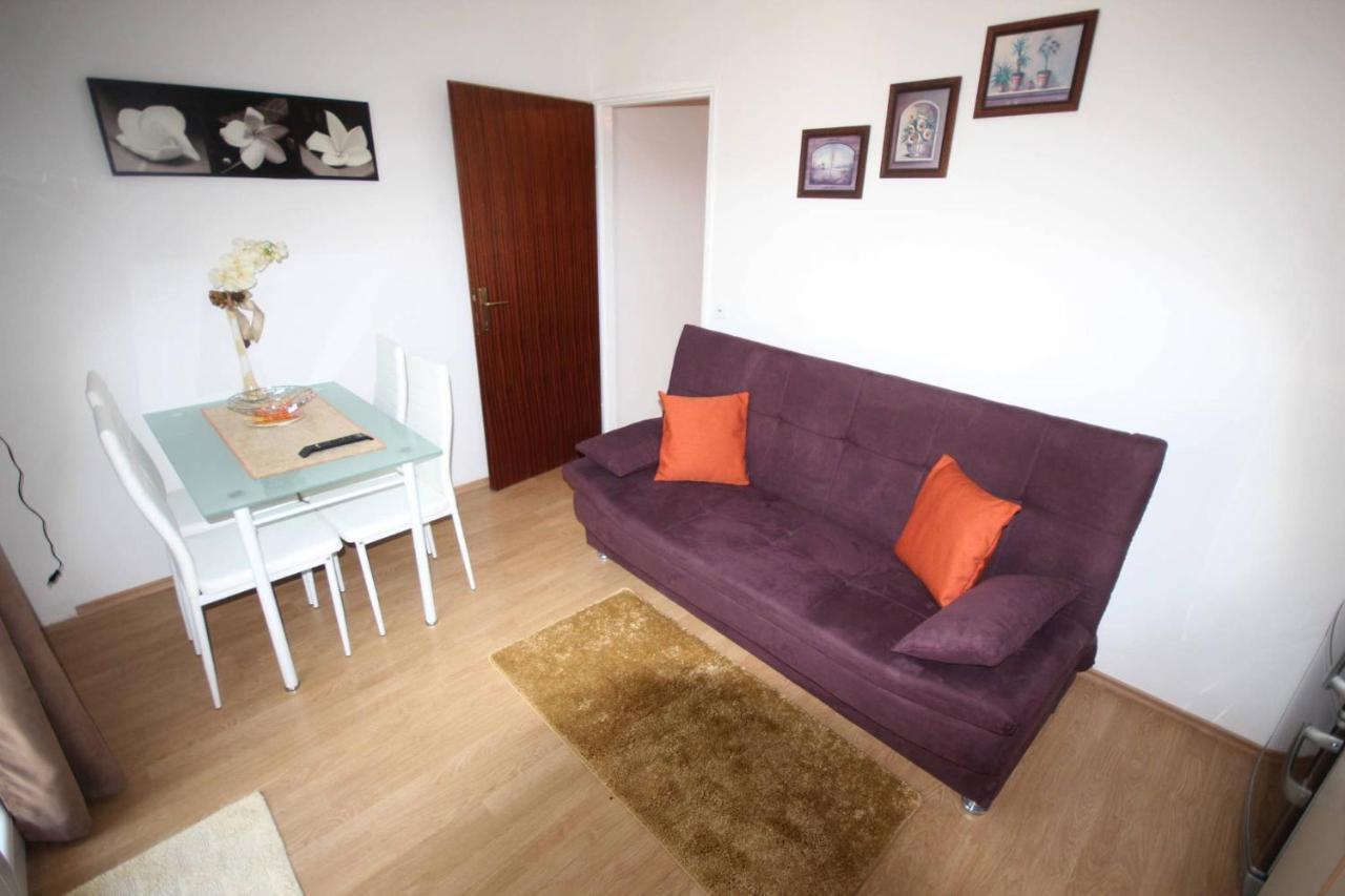 Small Apartment For A Great Holiday Zadar Ngoại thất bức ảnh